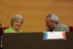 Dra. Joyce Van-Tassel Baska y Dr. Antoni Castelló